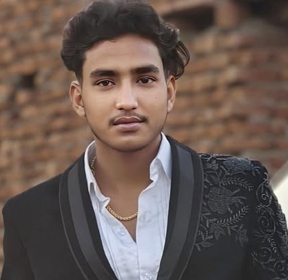 Ritik - ऑटोमोबाइल कंटेंट राइटर